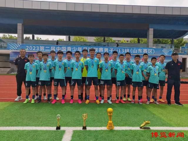 魏亮解释道：欧美很多国家对海外进口药物的审批比较严格，需要我们出具相对完整的药理实验以及临床试验数据，甚至还有药物动力学这些也要求我们都给出详尽数据，最让人头疼的就是他们需要我们必须公布药方，这个我们还在跟当地有关机构进行斡旋。